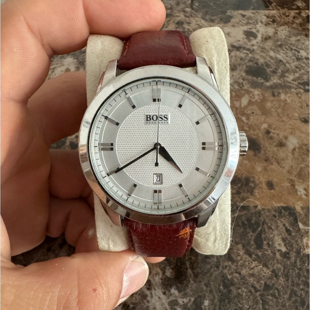 Hugo Boss Classic Silver Colored/ Leather 44mm - Picture 1 of 8